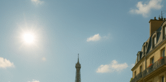 Weather in Paris in August