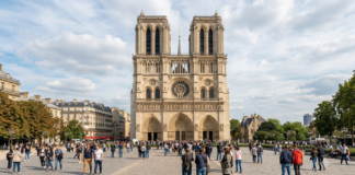 Les arnaques à Notre dame